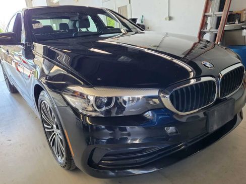 Used 2019 BMW 530i xDrive w/ Convenience Package AWD/4WD image 4