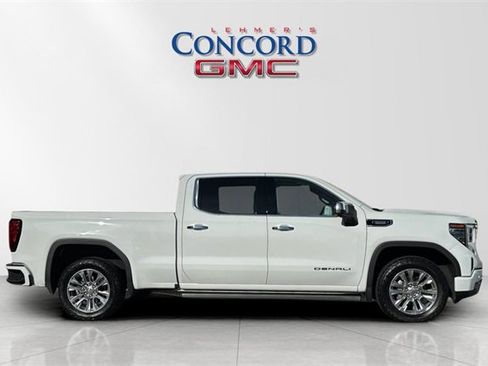 Used 2022 GMC Sierra 1500 Denali image 3