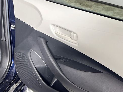 Used 2024 Toyota Corolla LE FWD image 32