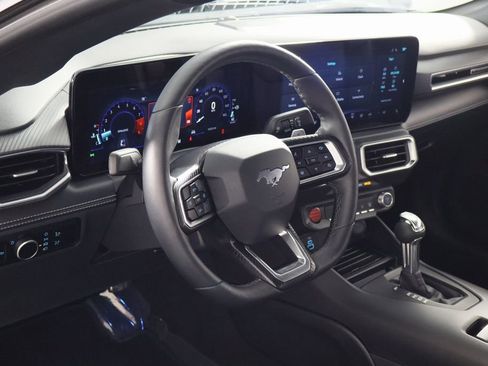 Used 2024 Ford Mustang GT Premium RWD image 19
