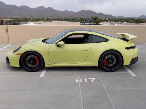 Used 2026 Porsche 911 Carrera GTS RWD image 9