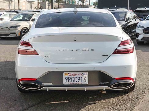 Used 2025 Genesis G70 3.3T Advanced image 8
