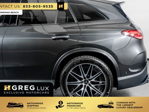 Used 2024 Mercedes-Benz GLC 43 AMG 4MATIC w/ Driver Assistance Package image 15