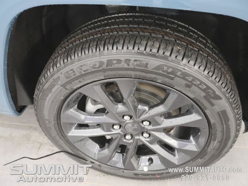 New 2026 Jeep Grand Cherokee L Limited image 3