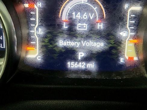 Used 2022 Jeep Gladiator Mojave w/ LED Lighting Group AWD/4WD image 15
