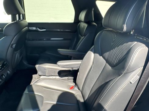 Used 2023 Hyundai Palisade Calligraphy w/ Cargo Package FWD image 16