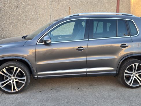 Used 2014 Volkswagen Tiguan R-Line image 4