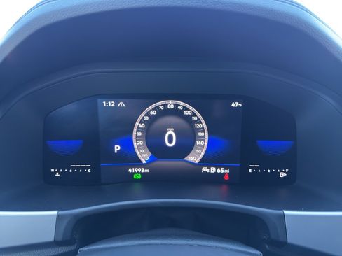 Used 2023 Volkswagen Atlas Cross Sport SE image 13