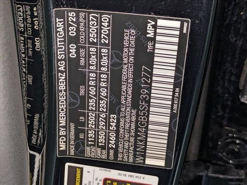 Certified 2025 Mercedes-Benz GLC 300 image 24