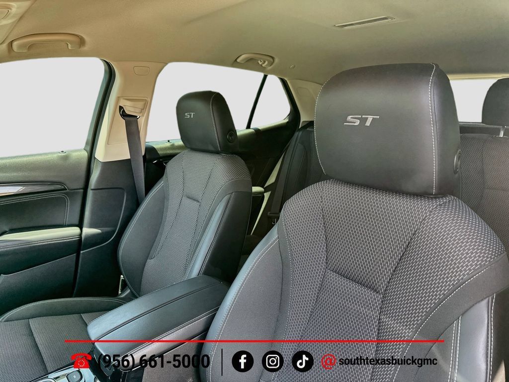 Used 2023 Buick Envision Preferred w/ Sport Touring Package AWD/4WD image 13