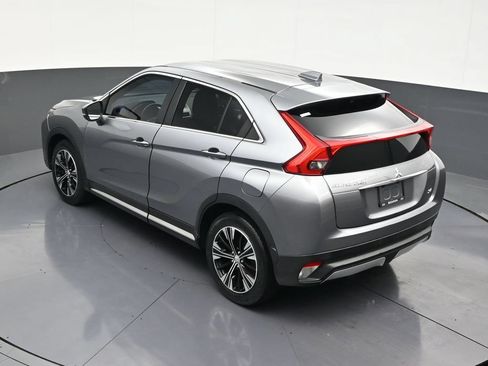 Used 2020 Mitsubishi Eclipse Cross FWD image 17