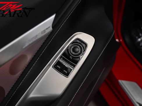 Used 2020 Chevrolet Corvette Stingray Preferred Cpe w/ 2LT Preferred Equipment Group RWD image 25