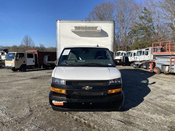 Used 2024 Chevrolet Express 3500 w/ Power Convenience Package RWD image 2