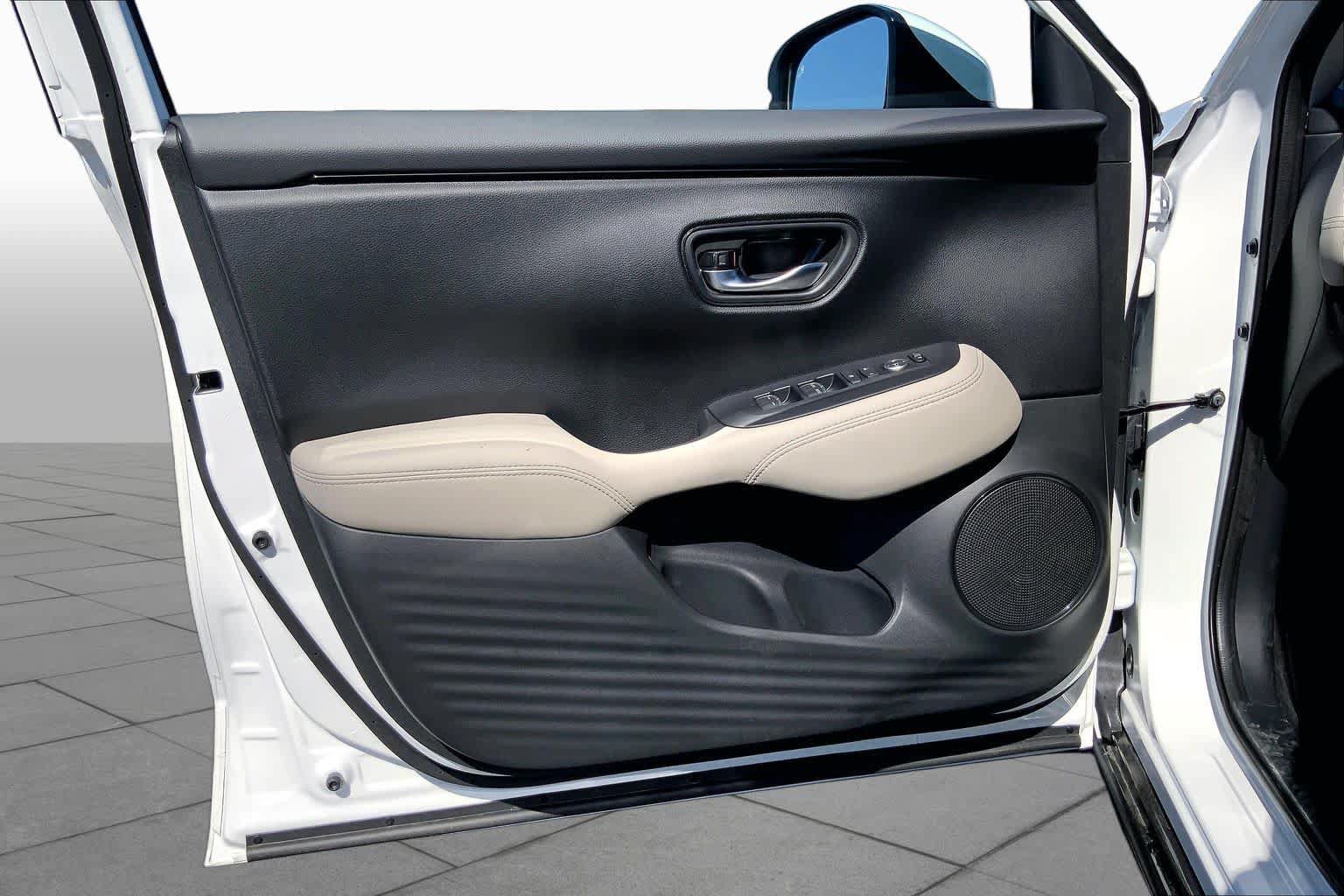 New 2027 Honda HR-V EX-L image 10
