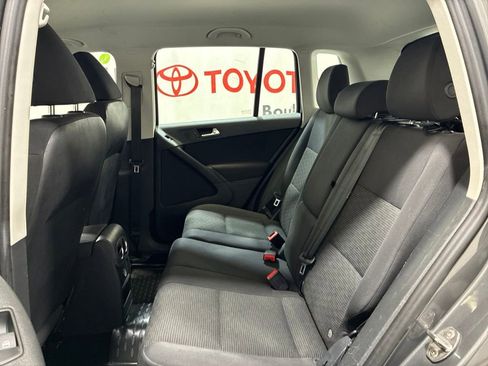 Used 2014 Volkswagen Tiguan S AWD/4WD image 19