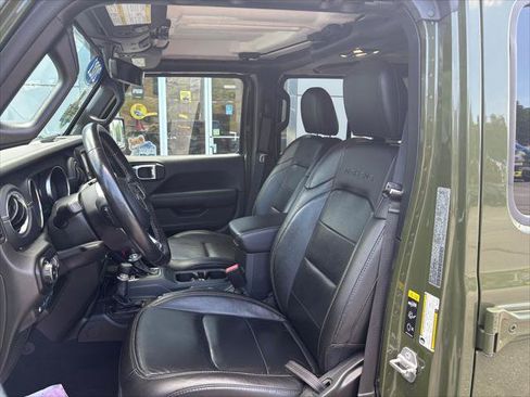 Certified 2021 Jeep Wrangler Unlimited Sahara w/ Cold Weather Group AWD/4WD image 16