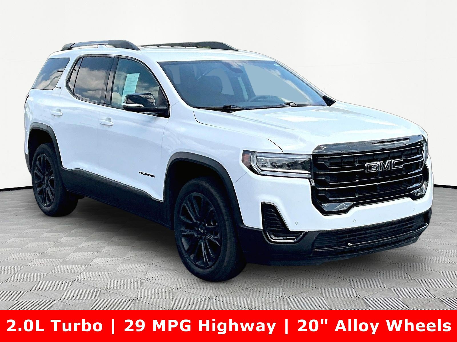 Used 2022 GMC Acadia SLE w/ Driver Convenience Package FWD image 3
