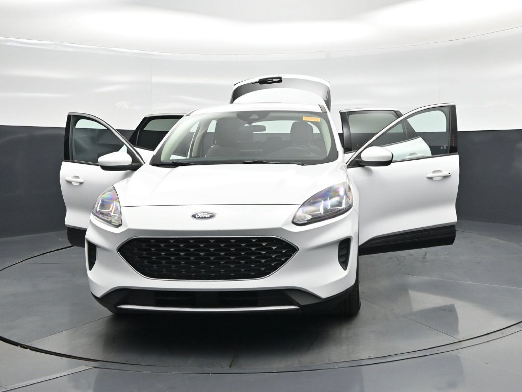 Certified 2020 Ford Escape SE FWD image 21