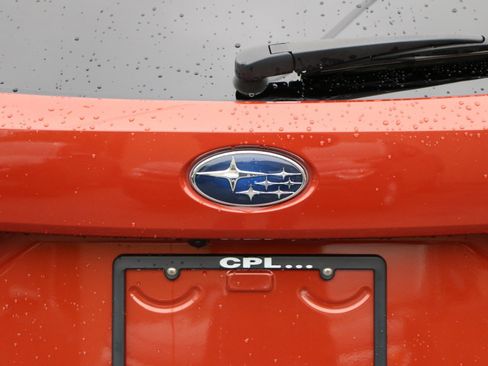 Used 2024 Subaru Crosstrek 2.5i Limited AWD/4WD image 5