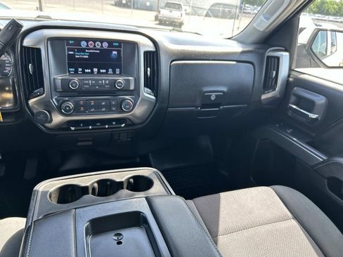 Used 2018 Chevrolet Silverado 2500 LT AWD/4WD image 22