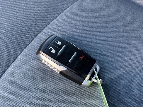 Used 2021 RAM 2500 Big Horn w/ Level 1 Equipment Group image 27