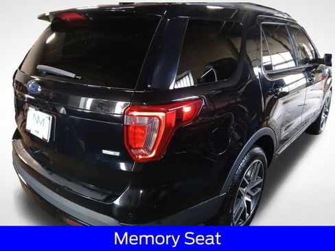 Used 2017 Ford Explorer Sport w/ Equipment Group 401A AWD/4WD image 9