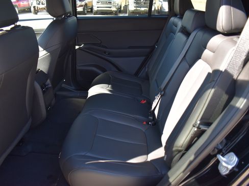 New 2026 Jeep Cherokee Limited image 23