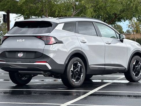 New 2026 Kia Sportage EX image 5