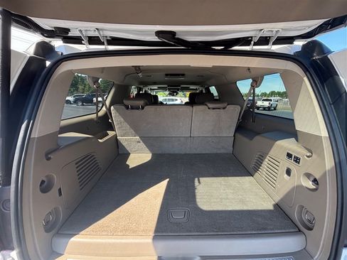 Used 2016 Chevrolet Suburban LTZ AWD/4WD image 22