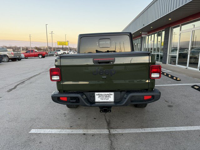 Used 2021 Jeep Gladiator Sport AWD/4WD image 12