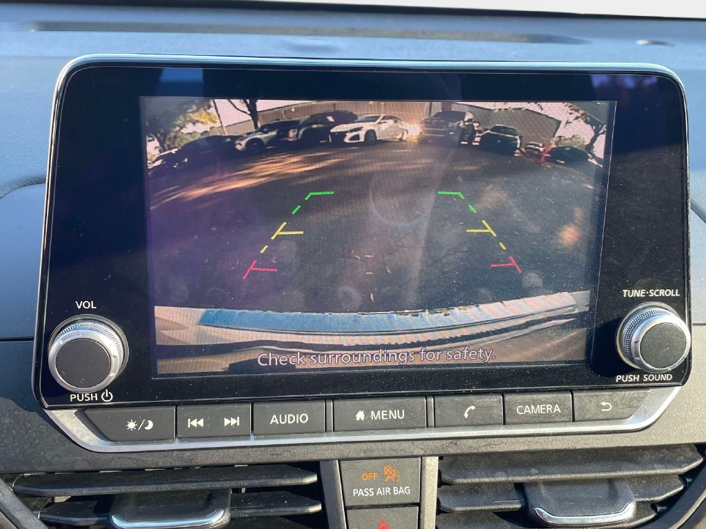 Used 2023 Nissan Altima 2.5 SV FWD image 25