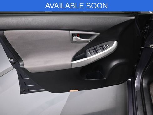 Used 2015 Toyota Prius Two FWD image 3
