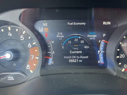 Used 2024 Jeep Compass Latitude AWD/4WD image 9