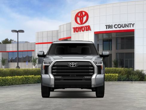 New 2026 Toyota Tundra Limited AWD/4WD image 17