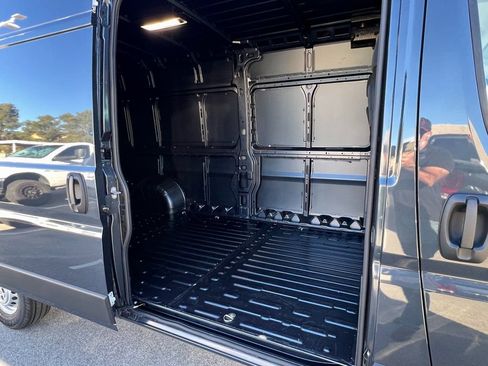 New 2026 RAM ProMaster 3500 w/ Convenience Group image 13