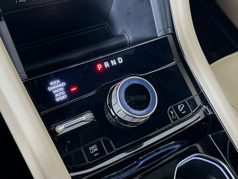 Used 2022 Jeep Grand Cherokee Limited 4xe image 24