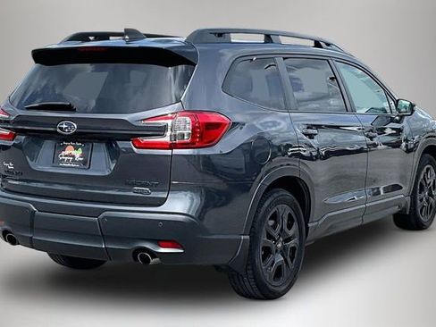 Used 2023 Subaru Ascent Onyx Edition AWD/4WD image 5