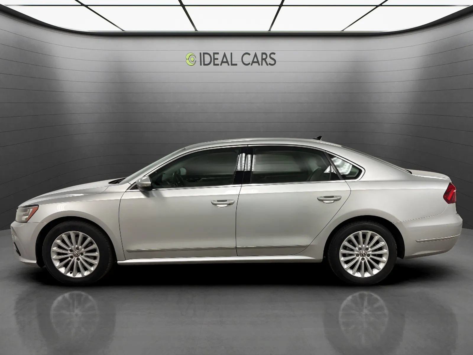 Used 2017 Volkswagen Passat 1.8T SE FWD image 8