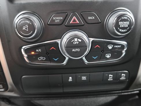 Used 2019 RAM 1500 Big Horn AWD/4WD image 21