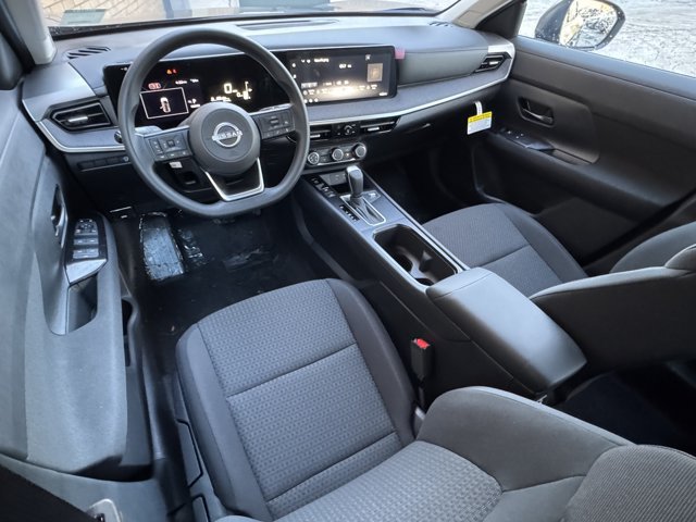 Used 2026 Nissan Kicks S w/ Charging Package FWD image 17