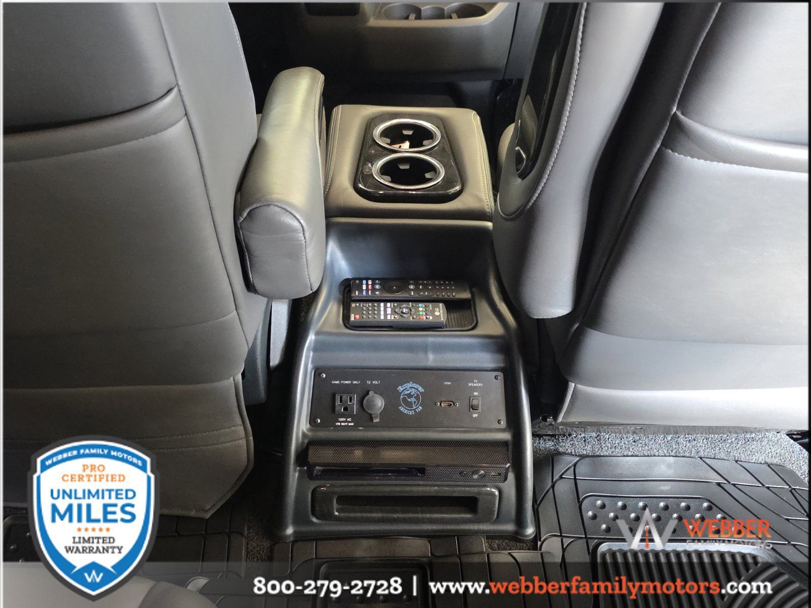 Used 2022 Ford Transit 150 Low Roof AWD image 25