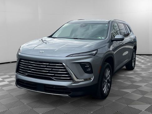 New 2026 Buick Enclave Preferred w/ Power Package image 3