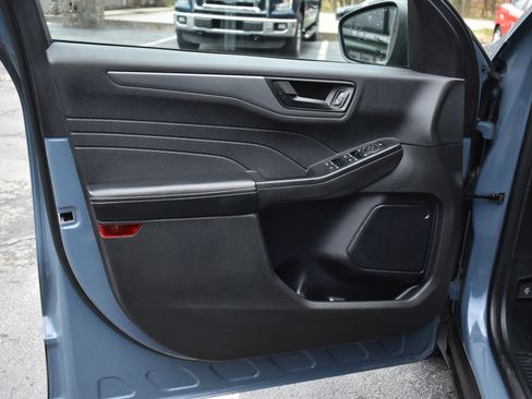 Used 2023 Ford Escape Active w/ Cold Weather Package FWD image 12