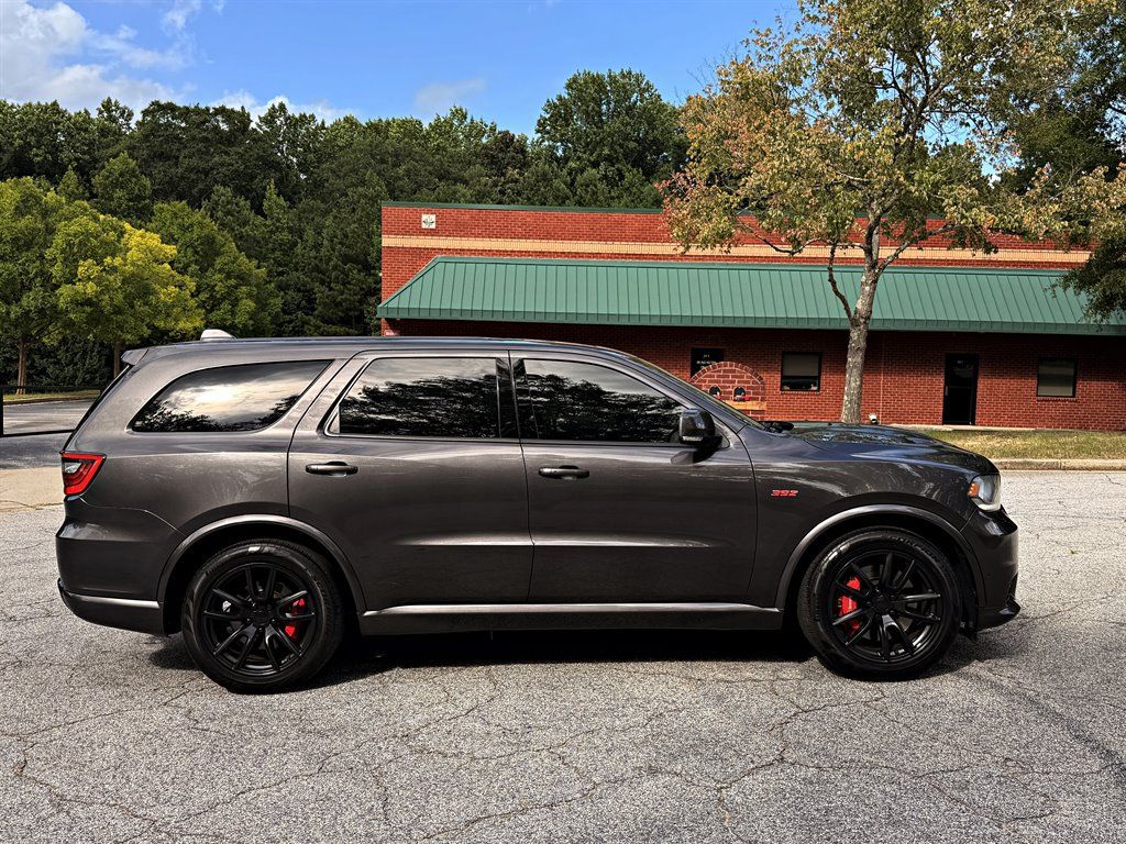 Used 2018 Dodge Durango SRT w/ Technology Group AWD/4WD image 4