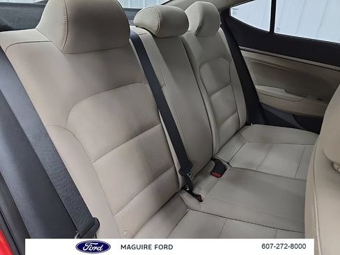 Used 2017 Hyundai Elantra SE w/ SE A/T Tech Package 03 FWD image 19