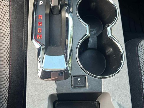 Used 2015 GMC Terrain SLE w/ Cargo Package image 9