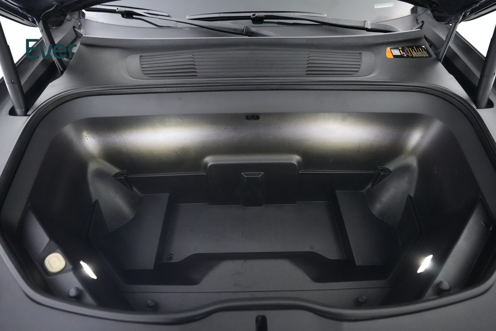 Used 2022 Rivian R1T Adventure AWD/4WD image 29