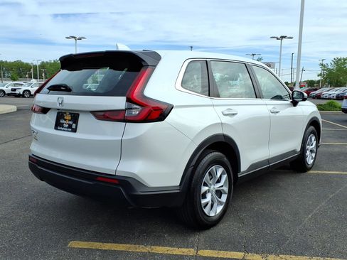 Used 2023 Honda CR-V LX image 11