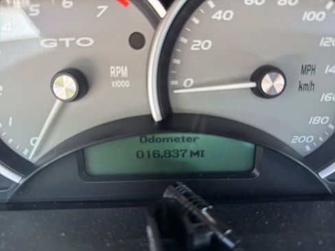 Used 2006 Pontiac GTO RWD image 11