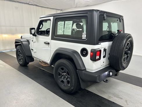 Used 2023 Jeep Wrangler Sport AWD/4WD image 7